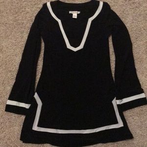 White House black market shirt